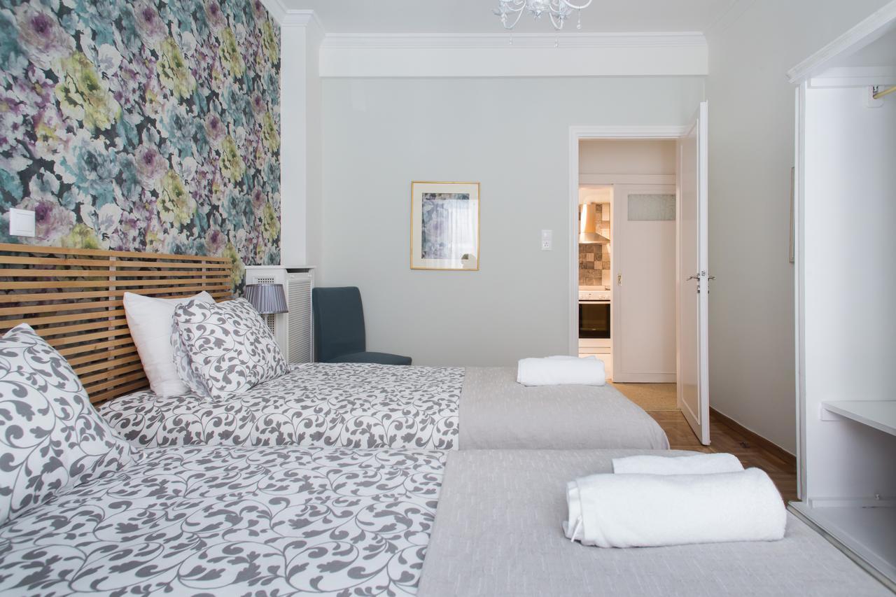 Athens Spacious Apartment ภายนอก รูปภาพ