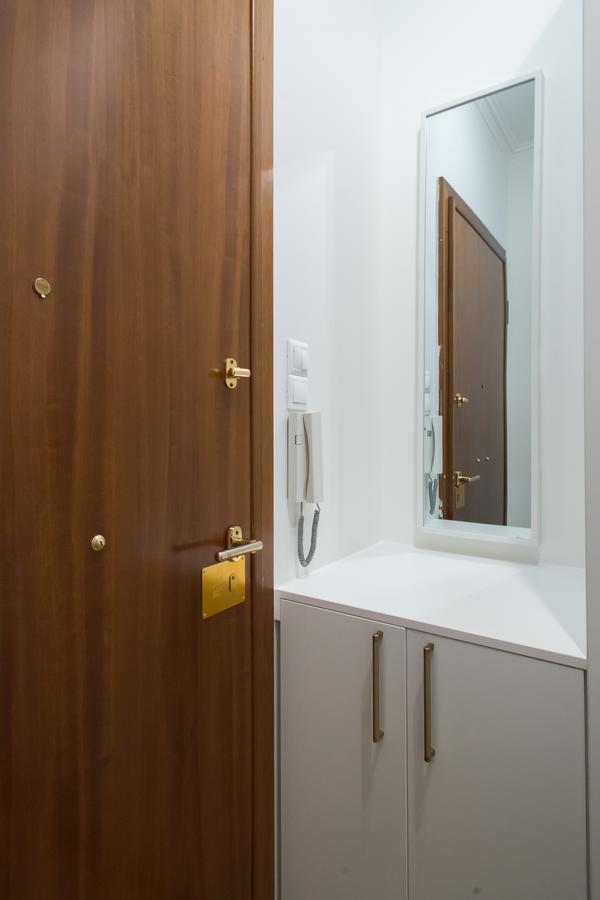 Athens Spacious Apartment ภายนอก รูปภาพ